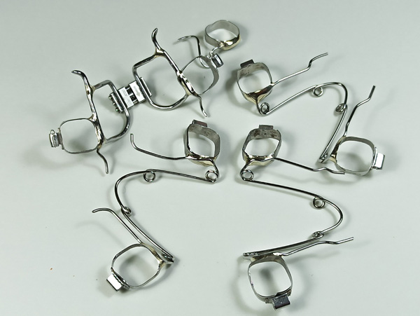 Ortodoncia, Aparatolog&iacute;a fija